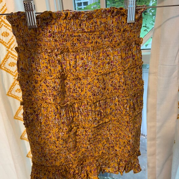 Yellow Floral Mini Skirt - Picture 2 of 2